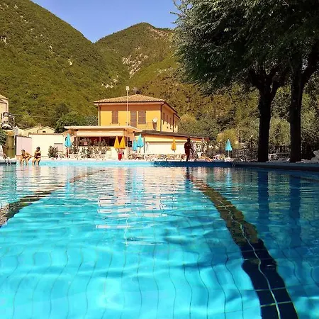Terme Di San Vittore 3* Genga (Ancona)